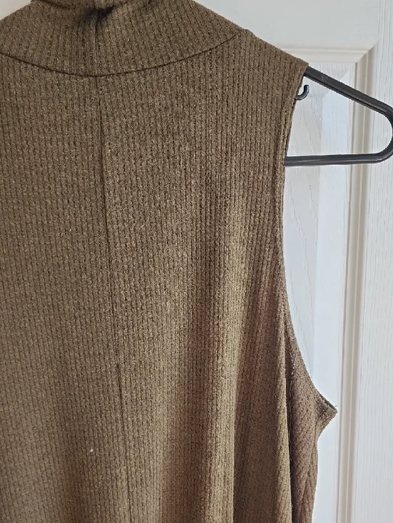 Mendocino Olive Sleeveless Cowl Neck Tunic Womens L - Picture 5 of 7
